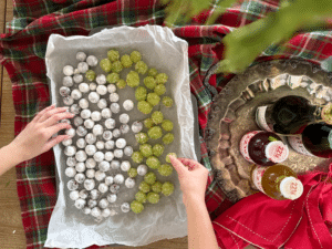 Sparkling Grapes at Midnight — A New Year’s Tradition Reclaimed