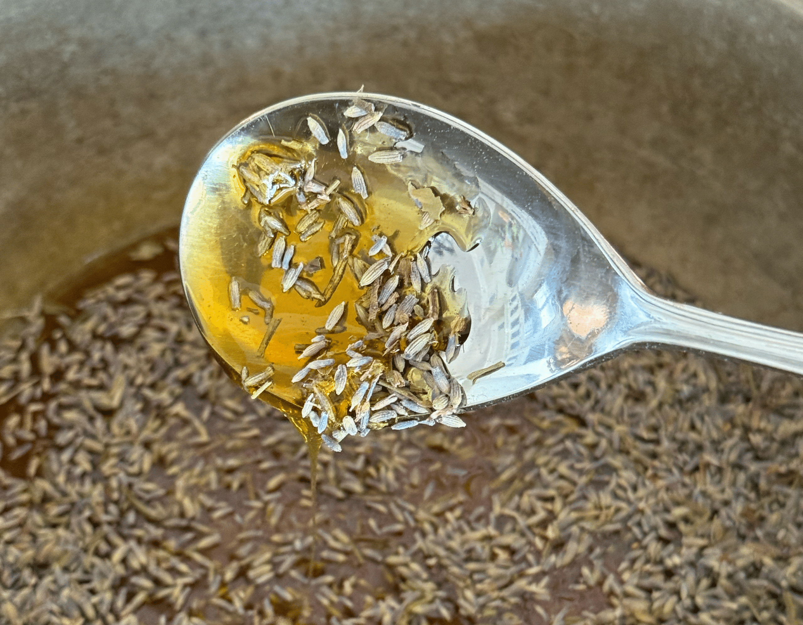 Lavender-Infused Honey (Easy Method)