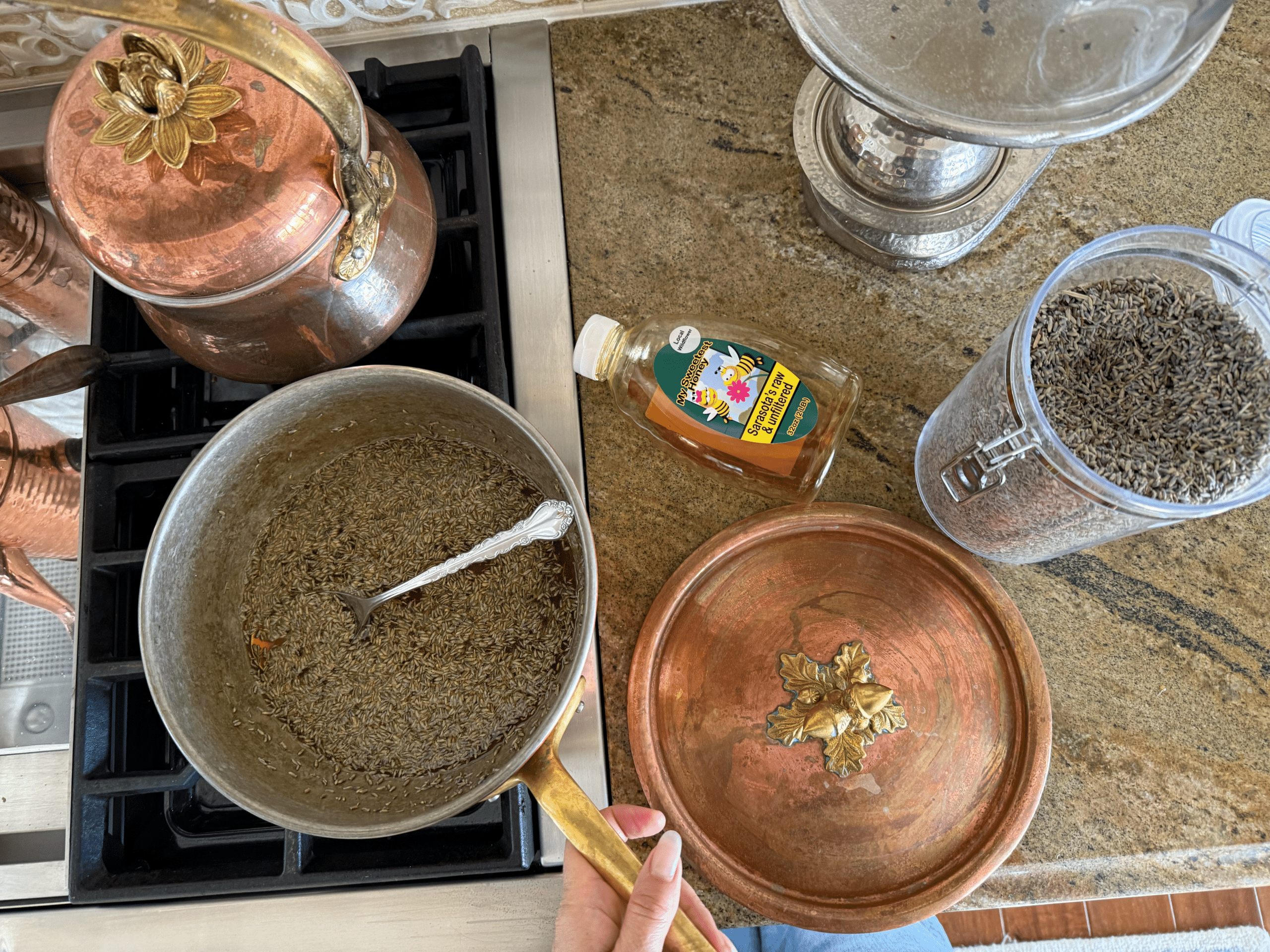 Lavender-Infused Honey (Easy Method)